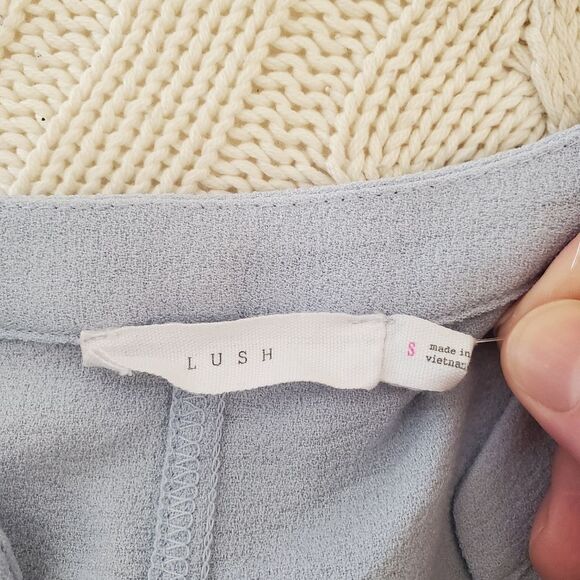 🌸 LUSH/ All in Favor 🌸 Hailey Crepe Shift Dress - [size Small, Blue] - Picture 11 of 12